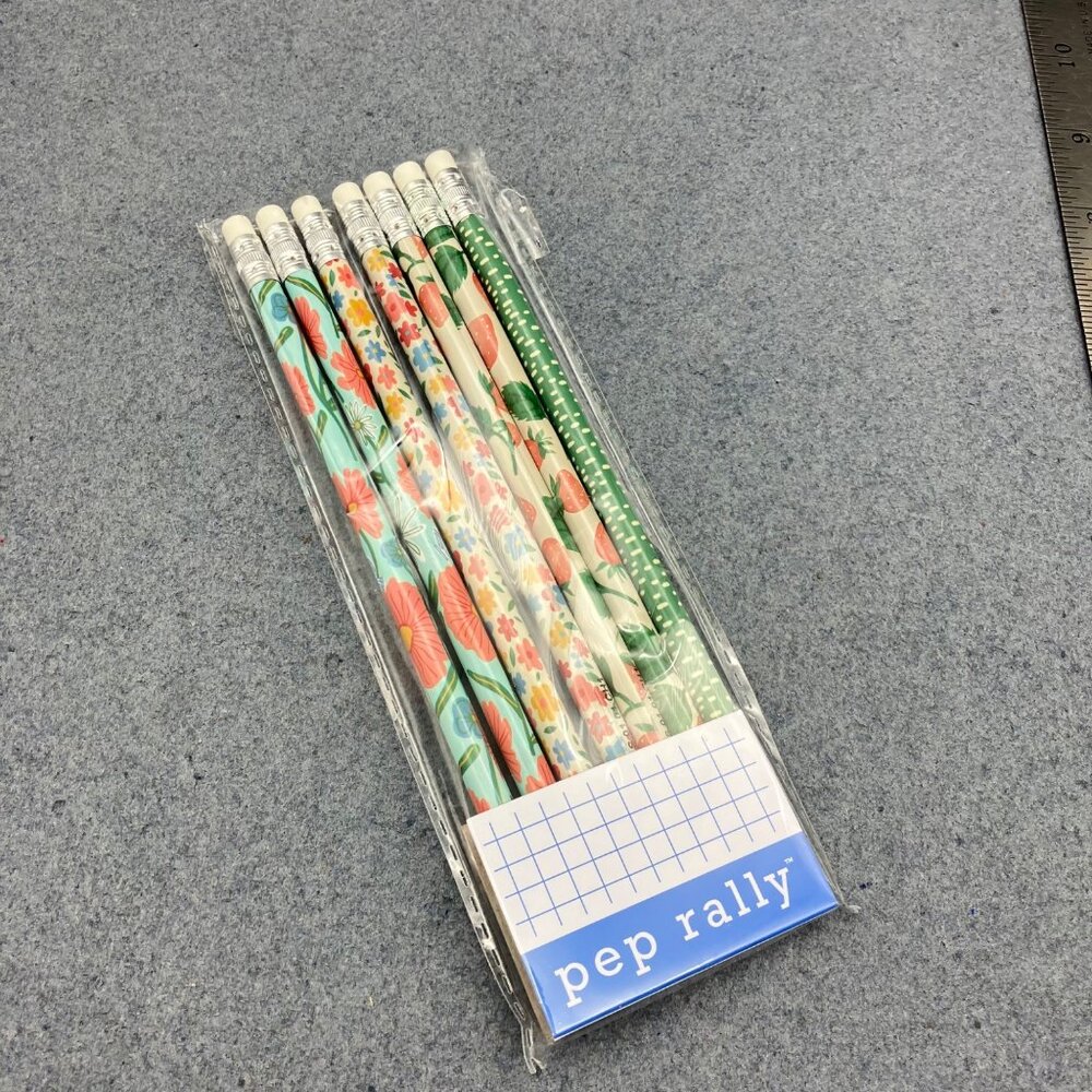 Pep Rally Pack Of 7 #2 Pencils Floral Dotted Patterns Latex-Free ErasersFun